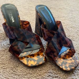 Tortoise Shell Heel Mule